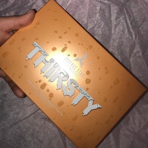 Jeffree Star Thristy Paletee